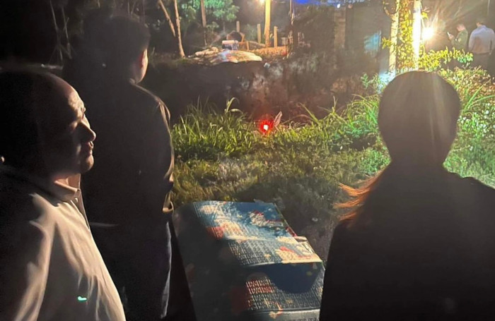 Hiện trường phát hiện vụ việc (Ảnh: Chương Mỹ).