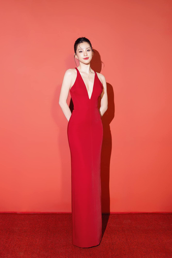 Nàng Hậu không ngần ngại thử sức bản thân ở nhiều vai trò khác nhau.