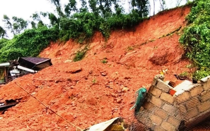 Nguy cơ sạt lở do mưa lũ, Thừa Thiên - Huế phải sơ tán dân Ảnh 2