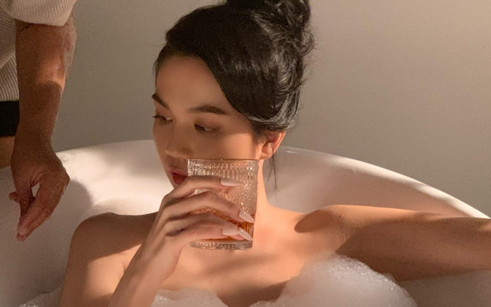 Loạt ảnh gây chú ý của Ngọc Trinh Ảnh 2