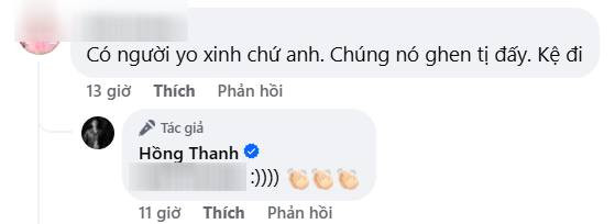Hồng Thanh đồng tình khi được khen ngợi 'có người yêu xinh'. (Ảnh chụp màn hình)