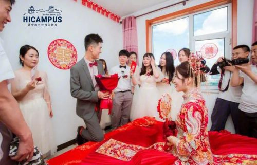 Tục đón dâu của người Trung Hoa. Ảnh minh hoạ