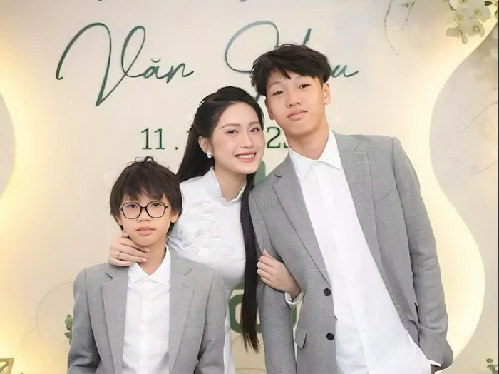 Doãn Hải My và 2 em trai. Ảnh: FBNV