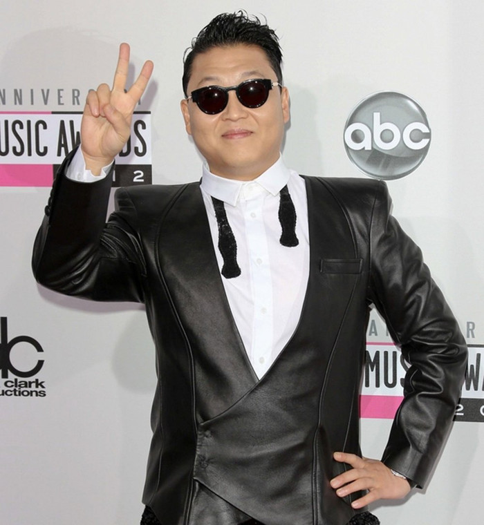 Nam ca sĩ nổi tiếng hàng đầu showbiz bị tịch thu biệt thự tiền tỷ Ảnh 2