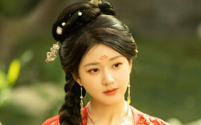 Lý do sự nghiệp Triệu Lộ Tư xuống dốc không phanh Ảnh 2