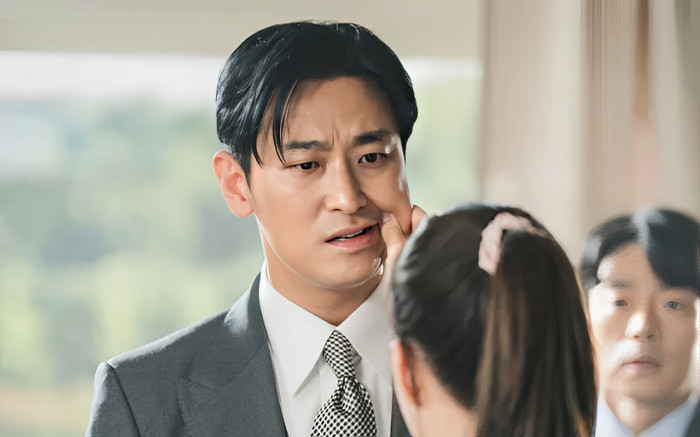 Nam diễn viên từng ngồi tù vì dùng chất cấm, nay trở thành tài tử số 1 châu Á Ảnh 2