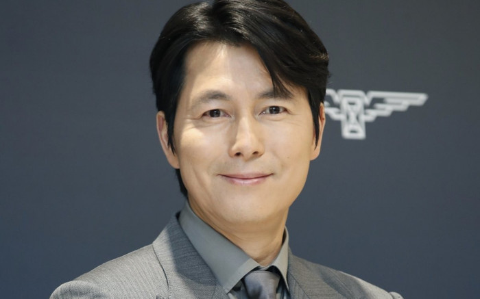'Nam thần' Jung Woo Sung bị tố bắt cá 3 tay, lợi dụng bạn gái để cùng nuôi con riêng Ảnh 2