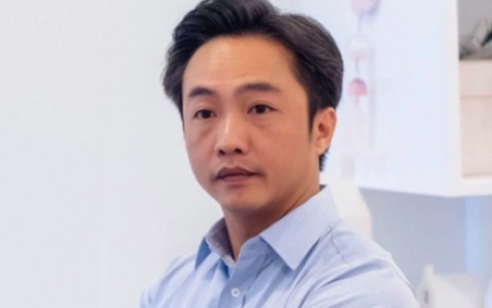 Cường Đô La khoe ảnh tự sướng, một chi tiết trên tay gây chú ý Ảnh 2