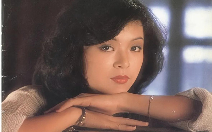 Chia tay bạn trai, nữ diễn viên chọn đi đóng phim 18+ và hẹn hò đồng giới Ảnh 2