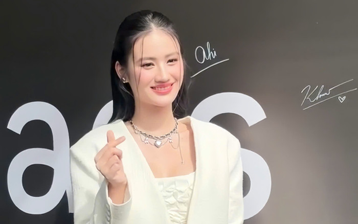 Khá khen cho Hoa hậu Ý Nhi Ảnh 2