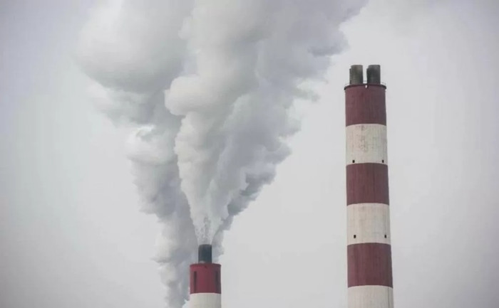 Ngày 8/11, Trung Quốc thông qua luật năng lượng mới thúc đẩy trung hòa carbon, hướng đến mục tiêu phi carbon hóa nền kinh tế vào năm 2060. (Nguồn: AFP) 