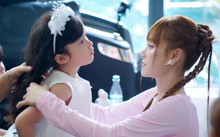 Nhã Phương khoe cận diện mạo con gái xinh như công chúa Ảnh 2