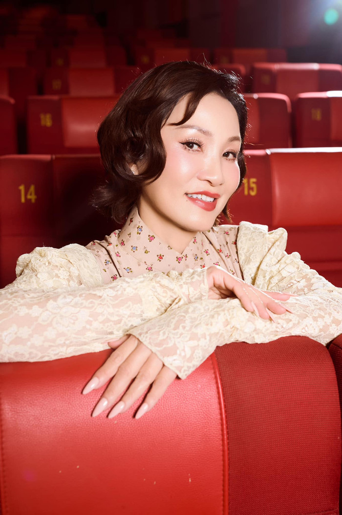 Hồng Đào trở lại với loạt dự án điện ảnh