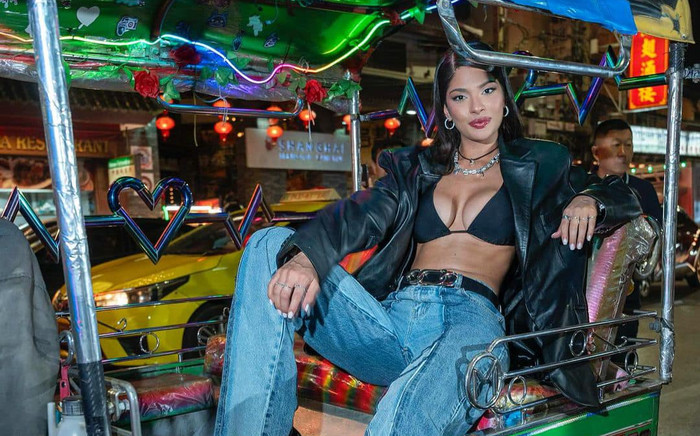 Một hoa hậu đình đám ăn mặc mát mẻ sau khi hết nhiệm kỳ Ảnh 2