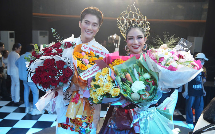 NSƯT Cát Tường đồng hành cùng nghệ sĩ trẻ tại Liên hoan sân khấu TP HCM Ảnh 2