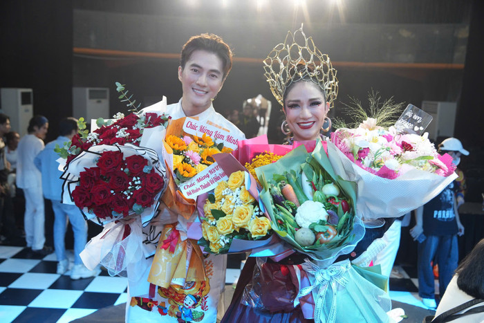 NSƯT Cát Tường và diễn viên Lâm Minh Du.