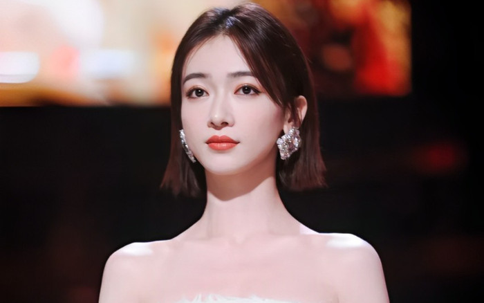 Cuộc sống bế tắc của Ngô Cẩn Ngôn: Bầu bí vẫn phải kiếm tiền nuôi chồng, bị nhà chồng quản thúc Ảnh 2