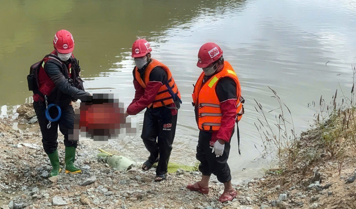 Thi thể bé trai được tìm thấy cách nhà 30km. (Ảnh: BĐ).