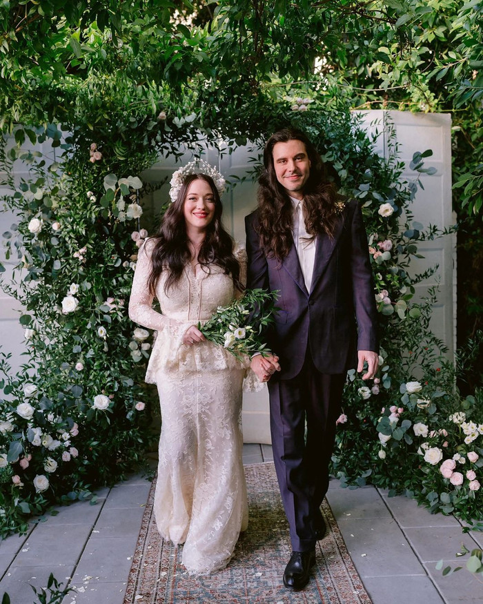 Sao phim bom tấn toàn cầu này tổ chức đám cưới ở sân sau biệt thự, chỉ có khoảng 15 khách mời.