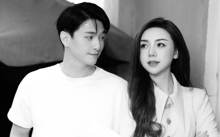 Tấm ảnh đen trắng của Quỳnh Kool và Huỳnh Anh gây chú ý Ảnh 2