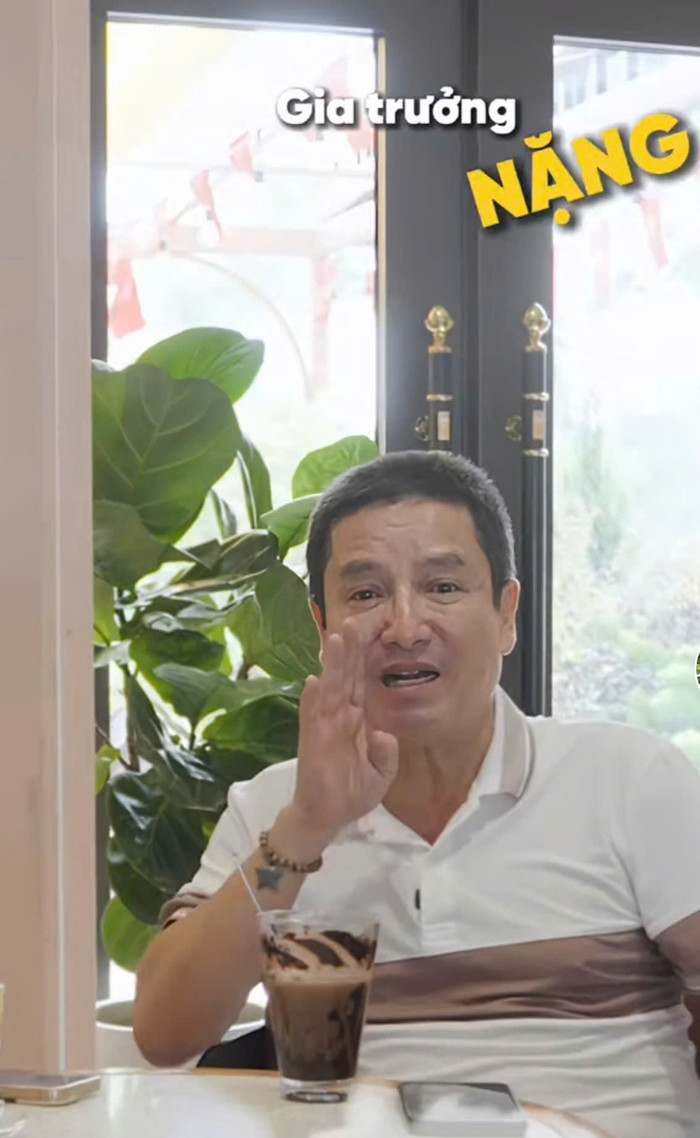 Nam nghệ sĩ cho biết bạn gái 'gia trưởng nặng'. Ảnh: Chụp màn hình