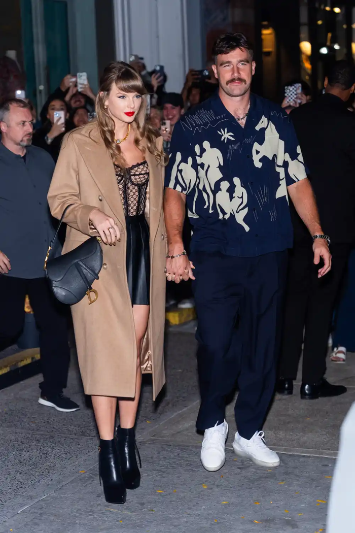 Điểm danh 3 ca khúc của Taylor Swift khiến bạn trai cầu thủ mê mẩn - Saostar.vn