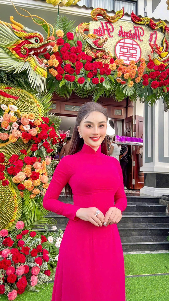 Showbiz 24h: Hình ảnh mới nhất của Lâm Khánh Chi. Ảnh: FBNV