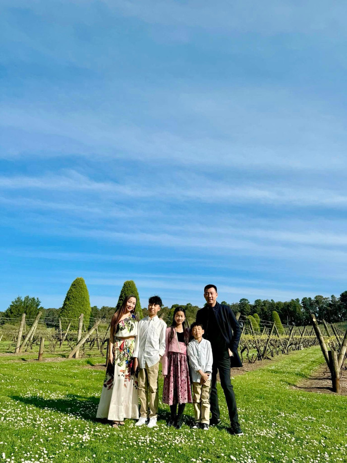 Tổ ấm nhỏ hạnh phúc nhà Ốc Thanh Vân. Ảnh: FBNV