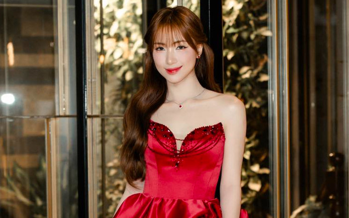 Hòa Minzy công bố hình ảnh trong ngày trọng đại của mình Ảnh 2