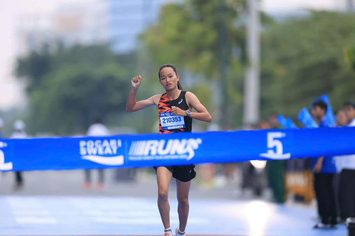 Vận động viên nữ dành được chiến thắng