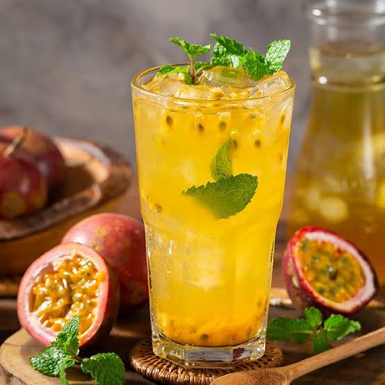Chanh leo mang tác dụng làm trắng, góp phần chống lão hoá ở da.