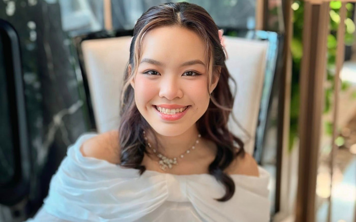 Ái nữ nhà Việt Hương ra dáng thiếu nữ, 'tài sắc vẹn toàn' Ảnh 2