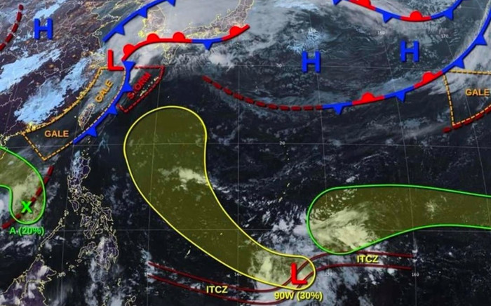 Bão Kong-rey chưa tan, tiếp tục xuất hiện áp thấp mới có khả năng tác động đến mưa lớn ở miền Trung Ảnh 2
