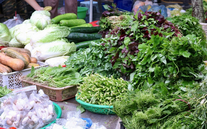 Người phụ nữ bán rau trở thành đại gia sau khi nhận một cú điện thoại, cả khu chợ xôn xao Ảnh 2