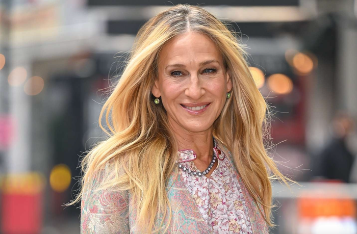 Trong khi đó, Sarah Jessica Parker lại có tư tưởng 'bảo thủ', hạn chế các cảnh khoả thân trong phim.