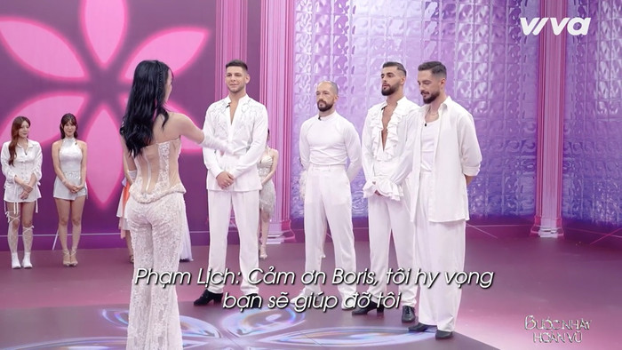 Phạm Lịch cho rằng Boris là vũ công mà cô ấn tượng bởi từng động tác rất chắc chắn và thể hiện được sự chuyên nghiệp thông qua bài biểu diễn solo ở tập 1. 