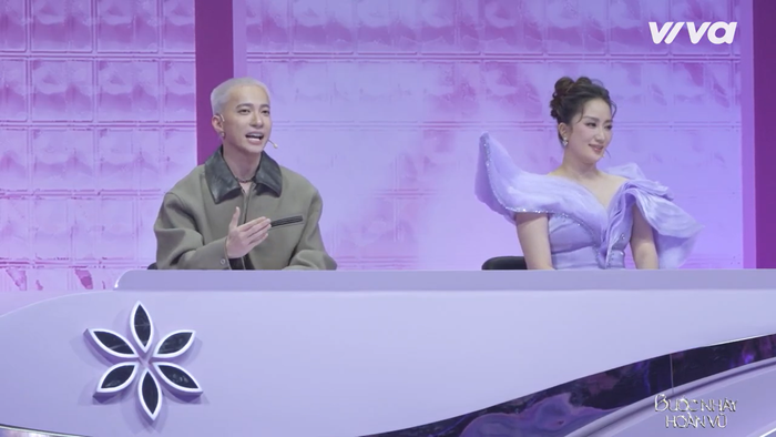 Giám khảo S.T Sơn Thạch chia sẻ: 'Ngồi ở đây, mọi ký ức, ngọn lửa trong mình như ùa về. Mình hy vọng các bạn người chơi sẽ ttỏa sáng và có những phần trình diễn ấn tượng để mang đến cho khán giả của Bước Nhảy Hoàn Vũ năm nay”.