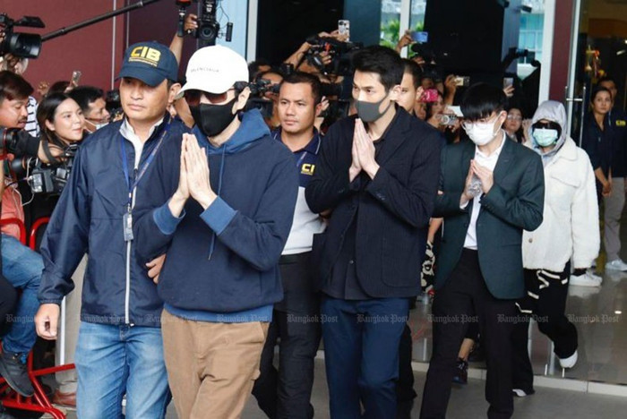 Đến nay có hơn 8.000 đơn khiếu nại với tổng thiệt hại 2,41 tỷ baht (71 triệu USD) liên quan đến hoạt động kinh doanh The iCon Group.