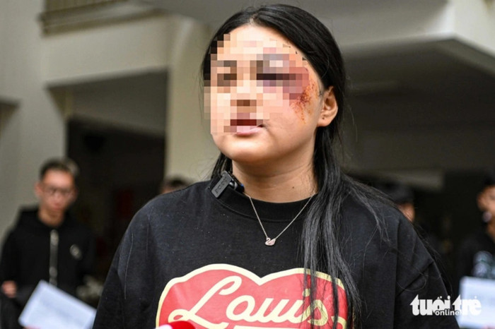 N.H.N tại Cơ quan điều tra. Ảnh: Tuổi Trẻ Online