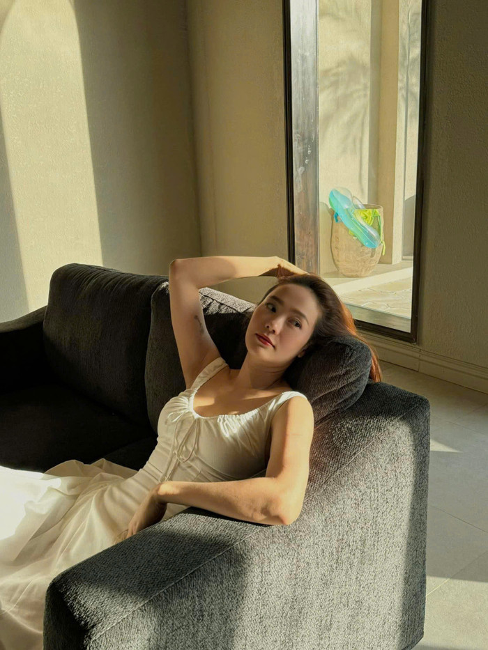 Minh Hằng đang dần trở lại với nghệ thuật.