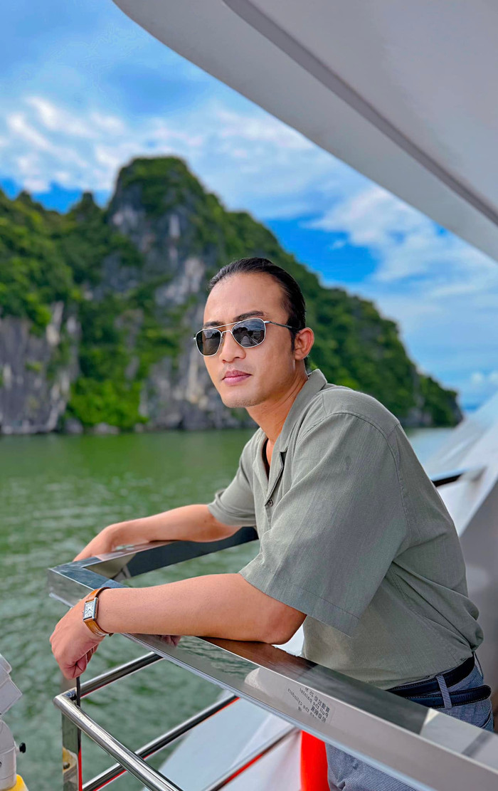 Trong khi đó, Doãn Quốc Đam cũng đã thành công thoát mác trai hư khét tiếng của màn ảnh Việt. 