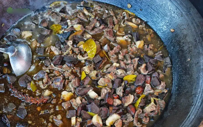 7 đặc sản chỉ có ở Sơn La, có món nhìn thôi đã thấy sợ nhưng ăn ngon Ảnh 2