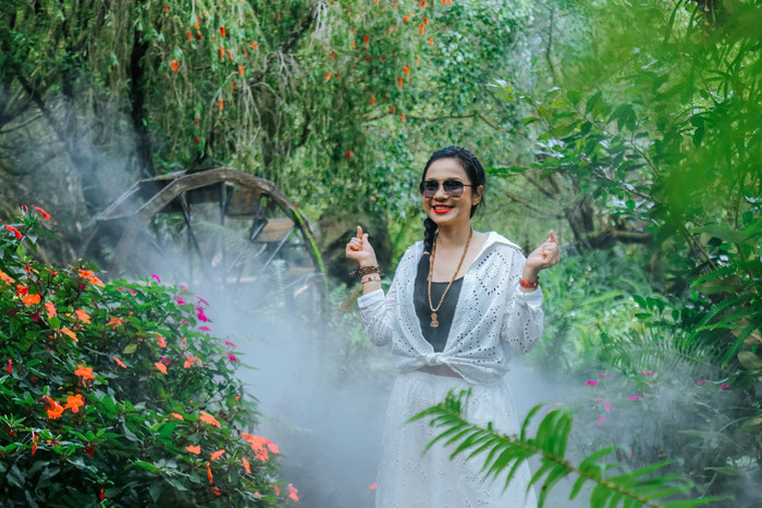 Việt Trinh được nhiều khán giả quan tâm khi chia sẻ câu chuyện đăng ký hiến tạng với mong muốn giúp nhiều người sau khi cô ra đi.