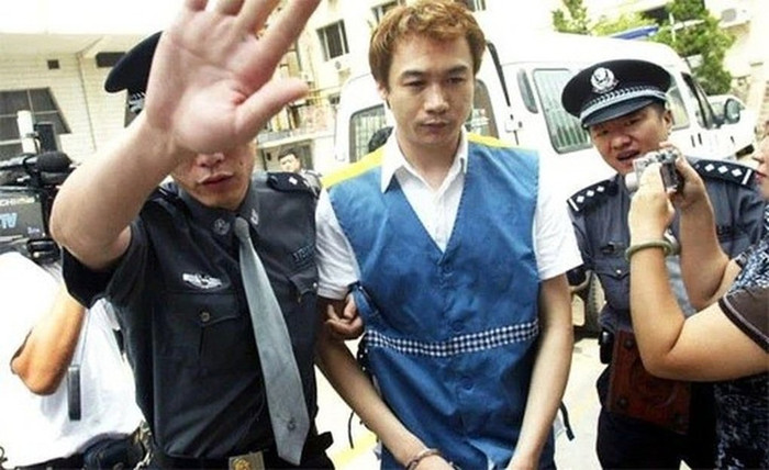 Hình ảnh Cao Hổ bị bắt vào năm 2014 vì sử dụng chất cấm.