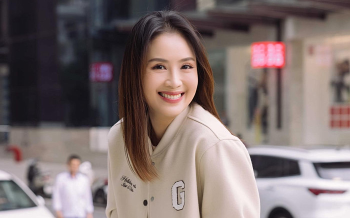 Bất ngờ với cặp 'kiếm Nhật' của Hồng Diễm Ảnh 2