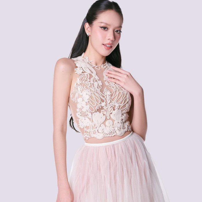 Nhan sắc trong veo của Hoa hậu Thanh Thủy được đánh giá tiệm cận Miss International.