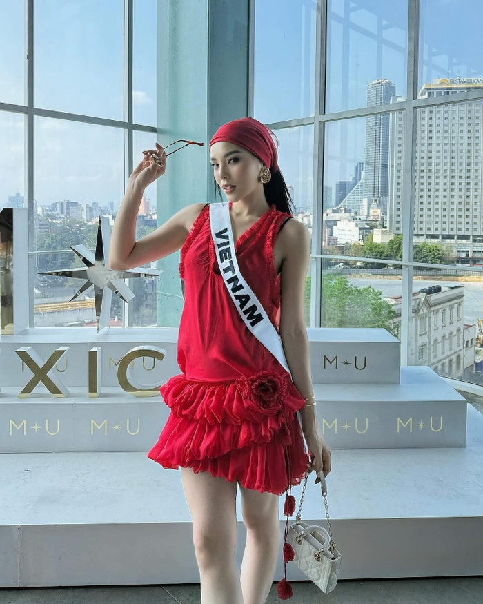 Kỹ năng giao tiếp tiếng Anh của Hoa hậu Kỳ Duyên tại Miss Universe 2024 gây ra nhiều tranh luận.