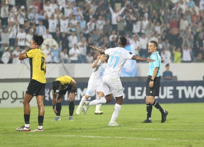 Nam Định FC đã có trận thắng theo cách không thể nào kịch tính hơn dành cho khán giả nhà. Ảnh: CLB Nam Định