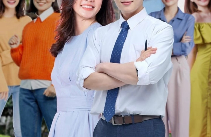 5 người phụ nữ cùng yêu một người đàn ông suốt 4 năm trong cùng khu chung cư.