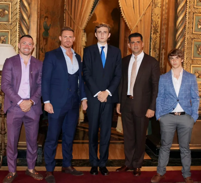 Con trai Donald Trump cao 'vượt mặt' võ sĩ MMA Colby Covington.